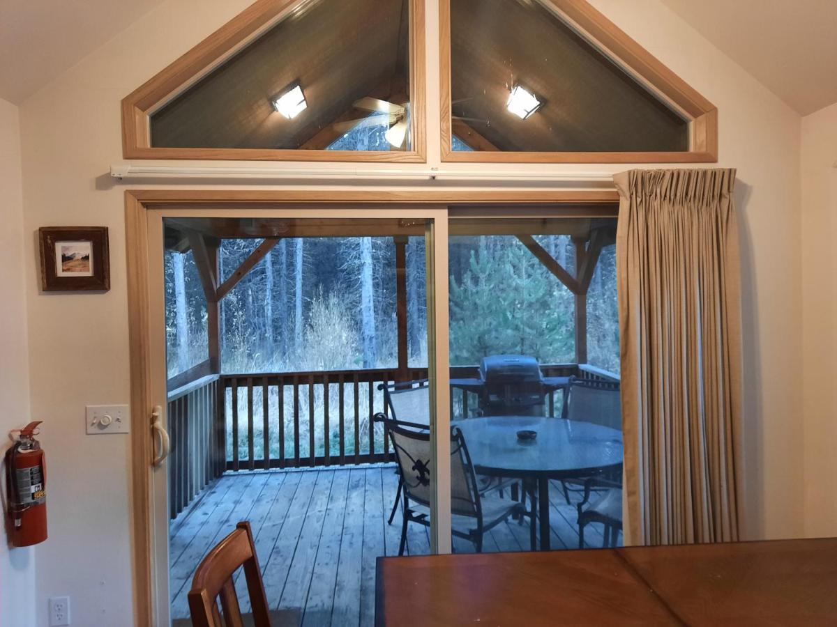 Willamette Pass Inn & Chalets Odell Lake Ngoại thất bức ảnh